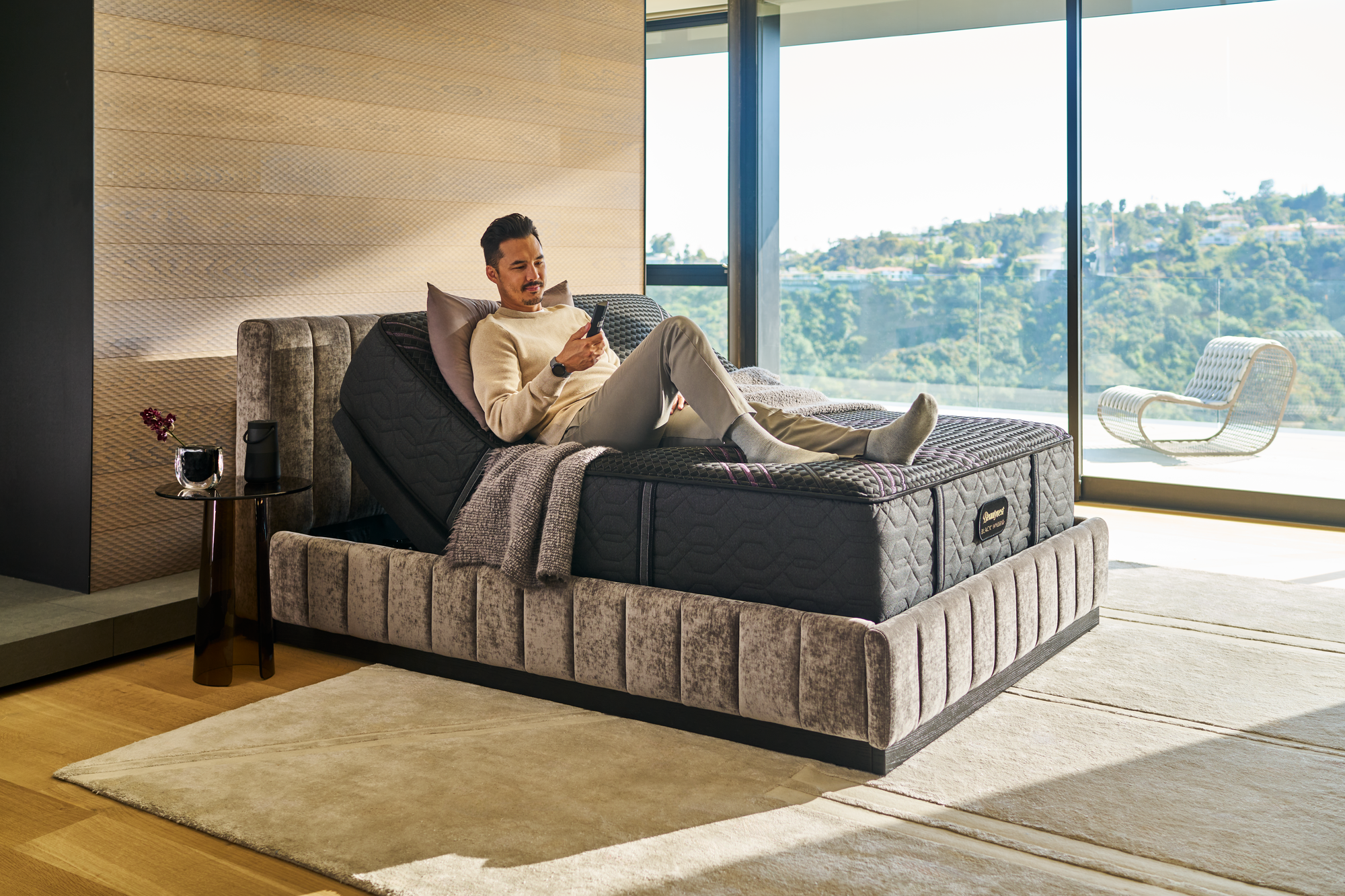 Beautyrest Black Luxury Base (Copy)